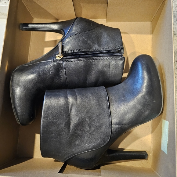 Jessica Simpson Addey Booties - Picture 8 of 13